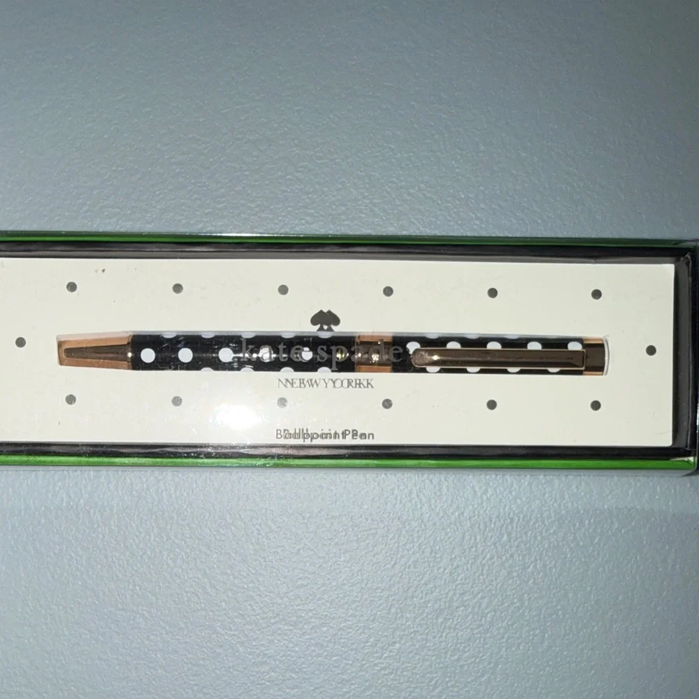 kate spade White and Black Bridal Planner and Pen